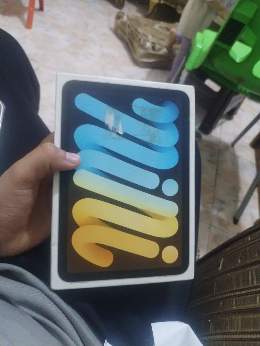 ألسلام عليكم 
عارض ايباد للبيع 
ايباد مني 6 
اليباد جديد مكفول من كلشي 
ما ابدل بي شي 
كامل ملحقات 
البطاريه 86
العنوان ميسان 
السعر 320 وبي مجال 
*********** واتساب
