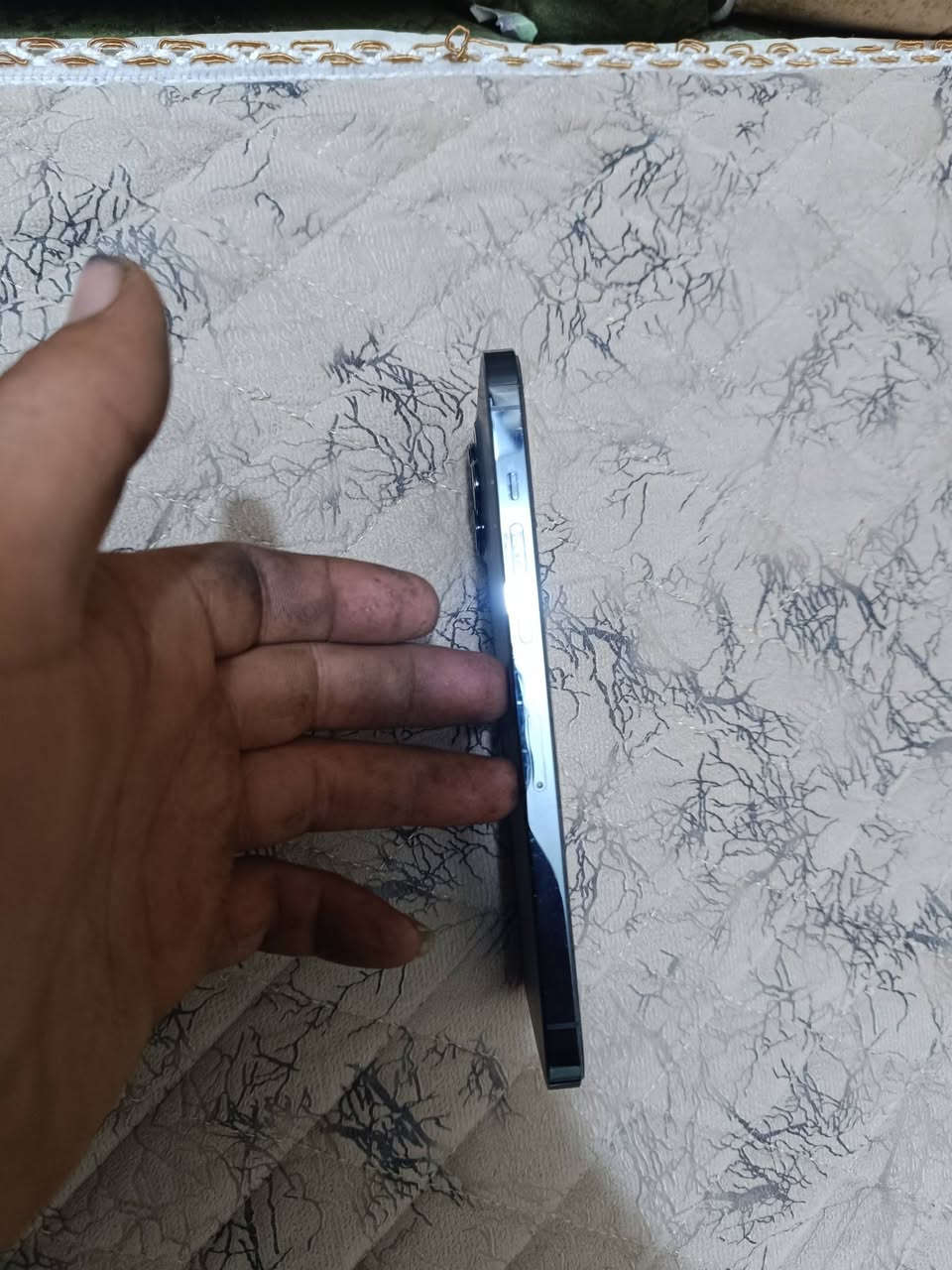 سلام عليكم ايفون ١٢برو مكس مستر كفاله جهاز جديد ولله بطريه ٨٢ لا شخوط ولا شي جديد شحنته ويا ولكورتونه مكان بابل مركز مدينه سعر ٥٠٠وبي مجال ***********
