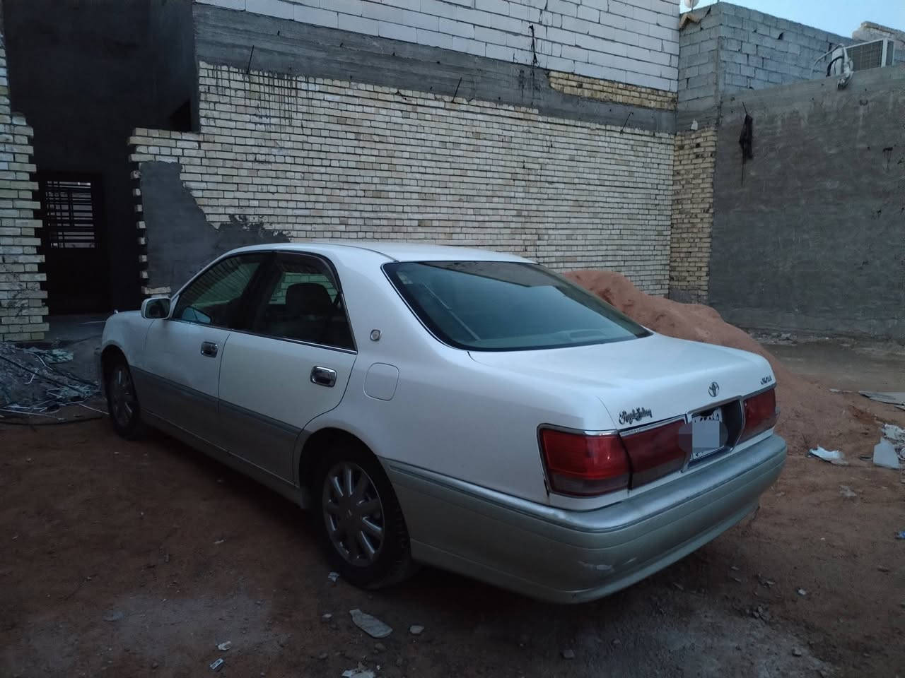 السلام عليكم تويوتا ملكة ادوات مكفوله من الكص 3 دكم ديفور الجبير شاصي 75 فول عدة الفتحة كشنات جلد جاهزة من كولشي تبريد ثلج مال جناي بدون لوحات مكاني نجف السعر 55 بيه مجال بيع مراوس اتصال واتساب ***********
