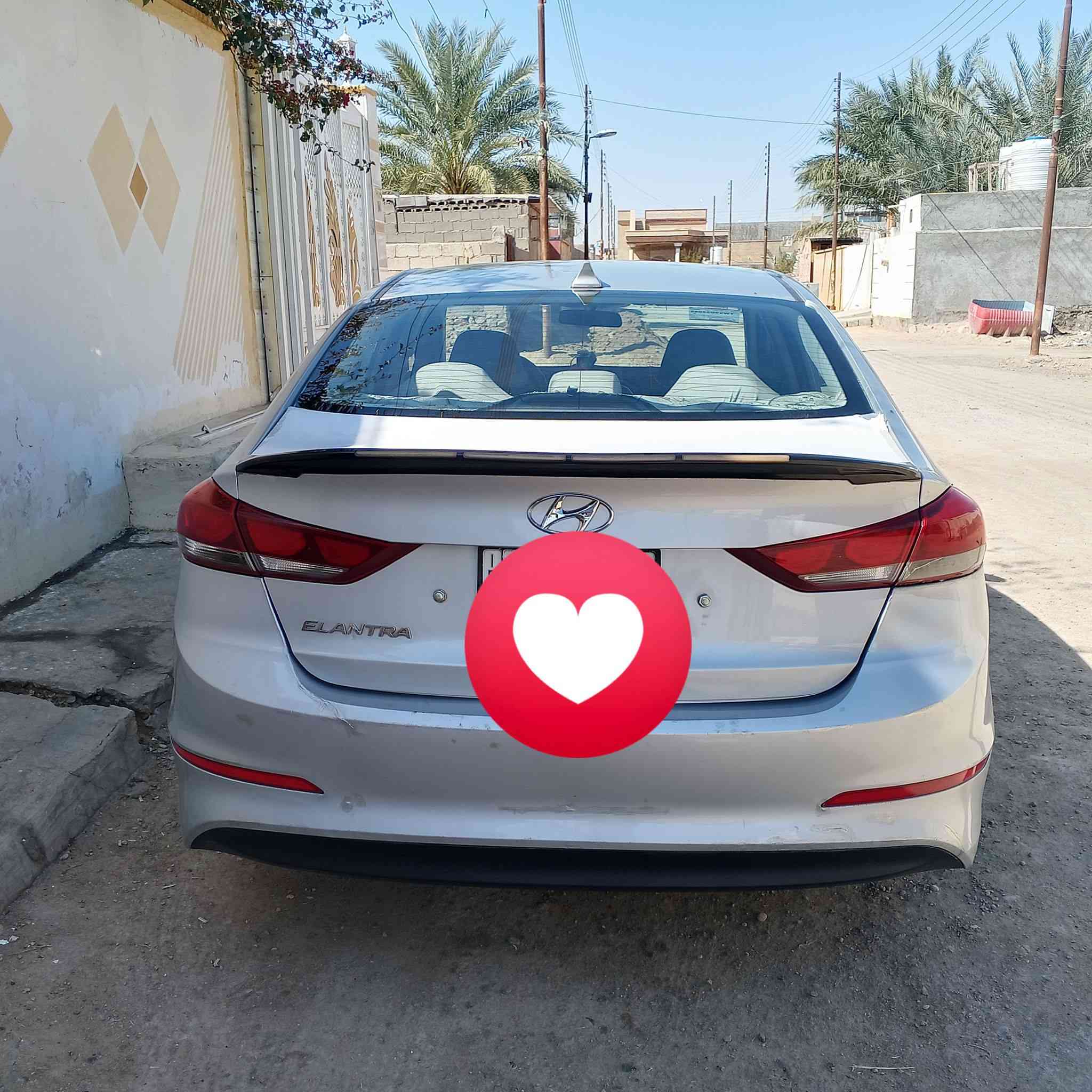 سياره للبيع النتره موديل 2017بصمه بيه بس جملغ  ورقم صحب السياره ***********
