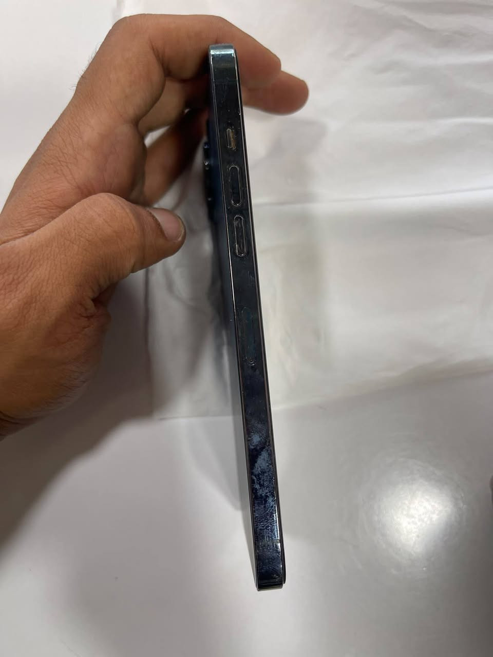 سلام عليكم ايفون 12 برو ماكس جهاز نضيف ومرتب بس مبدل شاشه و الفيس ايدي واكف ولباقي كله شغال شريحه وحده ذاكرته 128 بطاريته 77 شرق اوسط السعر 375 وبي مجال مكاني بغداد استفسار خاص او *********** اتصال +واتساب
