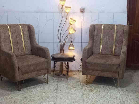 تخم تكمه نظيف جدا 7مقاعد ب220 الف وبي مجال المكان الوشاش *********** يوجد توصيل بكروة يوجد واتس اب
