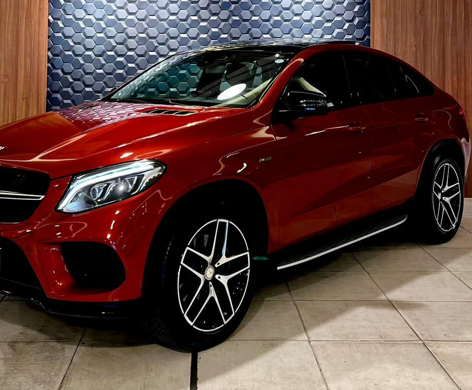 موديل 2017  GLE 43  وارد الماني  ضمان  بصمتين  كفالة عامة  رقم بغداد  مميز  بسمي  فوول موصفات  للاخير  ***********    السعر 470 $    بيها مجال
