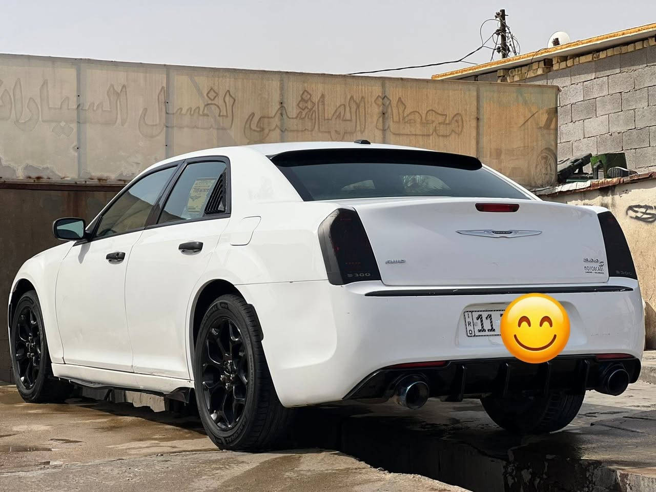 السلام عليكم
كرايسلر اوباما c300 فئة s 
فول مواصفات
كشنات جلد
 بانوراما
 دواخل اسود 
لايتات عدسة وتغليف كاربون فايبر الاصلي ( نهار بالليل)
سستم دواخل كاربون فايبر اصلي
ويل بلاد مثل ما واضح و شغل درجة اولى وصبغ حراري اصلي 
مكينة جديدة مال گصة صارلها شهر 
كير بلاد 
حدادة جدييييييدة كفالة حتى البرغي جديد من الدعامية للدعامية وحتى المشط جديد
تايرات تخم جديد 
سنوية بأسمي لل2030 رقم بغداد دولي
السيارة ليبل واحد كلها ماشية 195 الف وما مشتغلة خط ابد وتكدر تتأكد بنفسك من العينة بلاد 
سيارة متعوب عليها ومصروف عليها هواي مال جناي 
السيارة وارد كندي حادثها بكندا مدگر امامي ايمن وانضربت بالعراق باب السايق والمدكر الايسر ضربة كلش خفيفة ومصلحة والباقي كفالة وبيني وبينك الفحص

للتواصل 
***********

مكان السيارة البصرة/ الجزيرة

كل المعلومات حجيتها اللي يحب يجي ويسولف وبخدمته بس يخابر ويگلي شبيها ما بيها ازعل عليه والله

السعر 182 ورقة فقط البصرة, العراق
