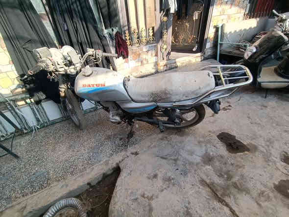 السلام عليكم دايون كلك سعرهه 200 مال كاسب يروح بيهه للشغل ويرجع مكان كوفه ***********
