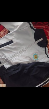 ملابس بنات • ٣-٥سنين • ألوان متعددة