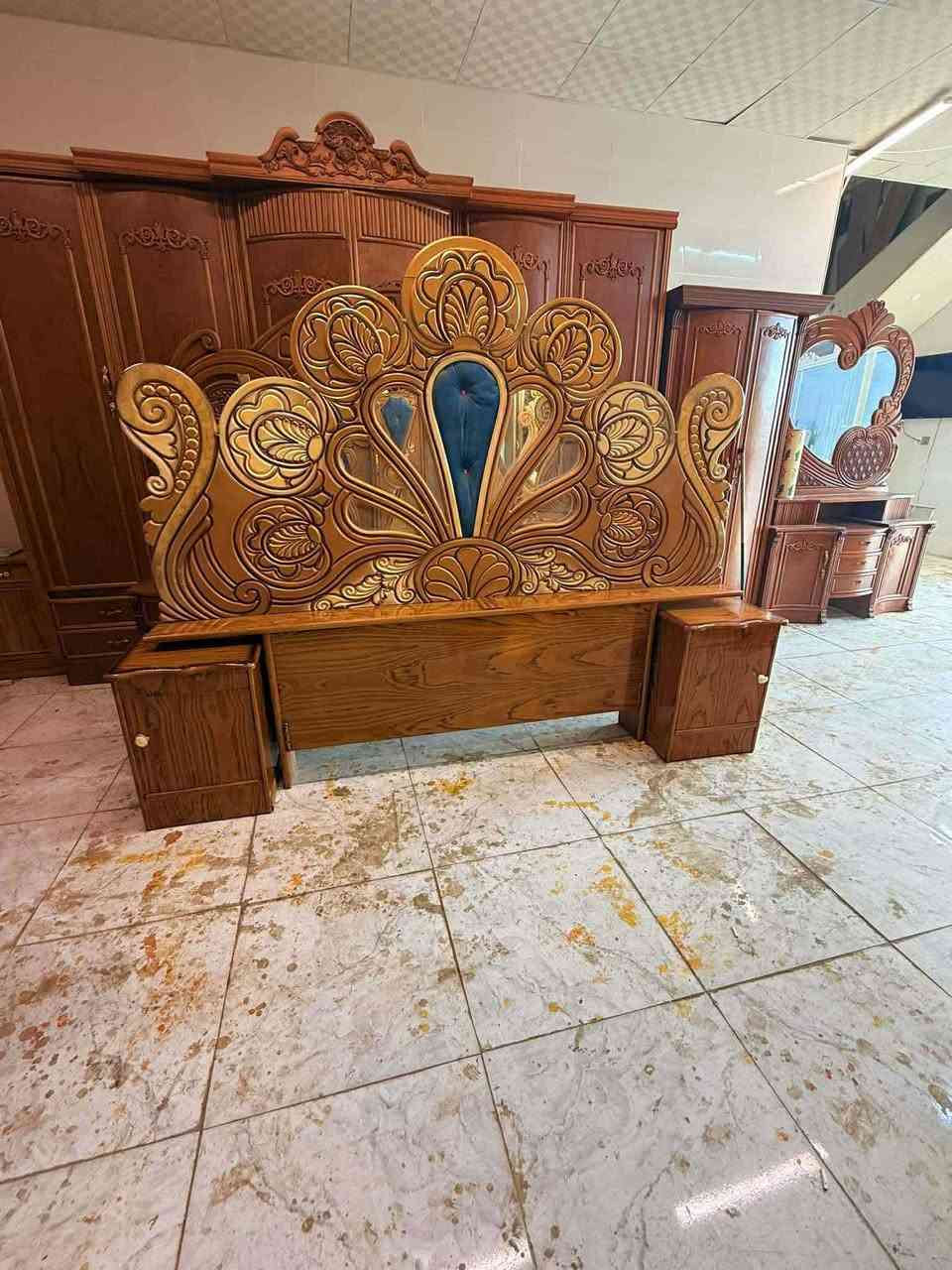 للبيع مستخدام نضيف ويا التوصيل فقط سعر 650حجز واتساب فقط فقط ***********
