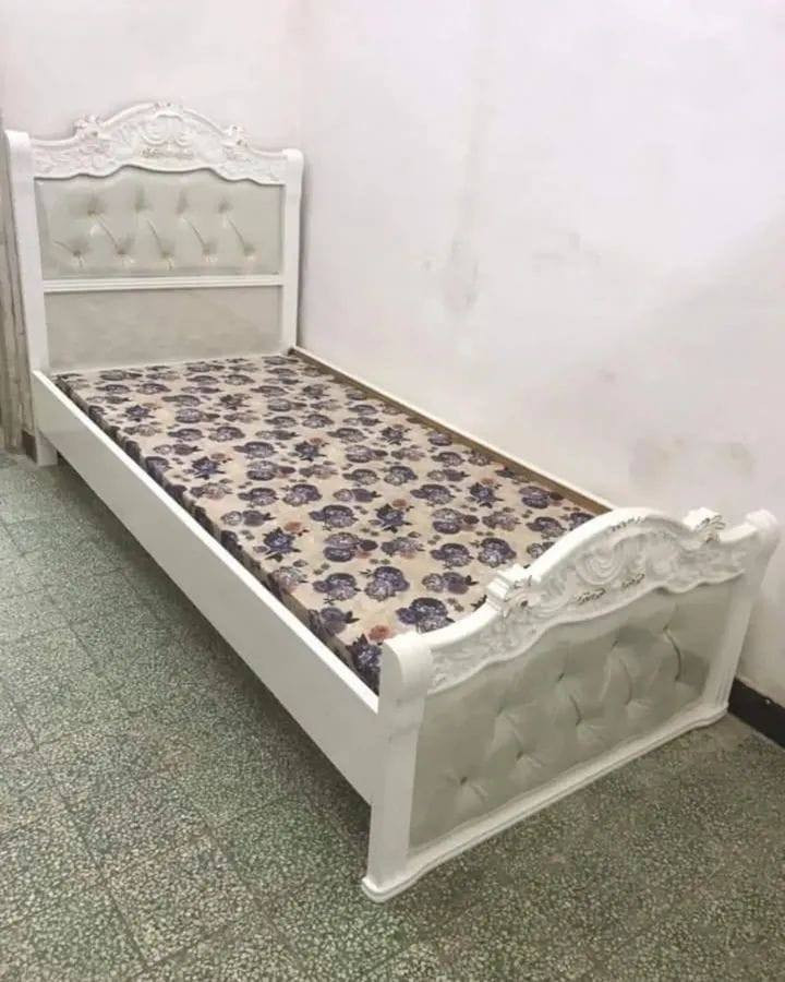 عروض العيد 💯📞📞

بأفضل تقسيم، كنتور 2 باب + درجة ممتازة سرير نفر خشب زان

مودرن عصري  ميز مراية حديث 

العرض ساري لمدة 5 ايام 

بسعر ٦25 الف + هدية مقعد جلوس + توصل مجاني مع الشد داخل بغداد 

بالك مرتاح ويه الباش 👌💯

#شركة_الباش_للأثاث_*********** 
#fyp #اثاث #تسكام #ابيض #عراقي
