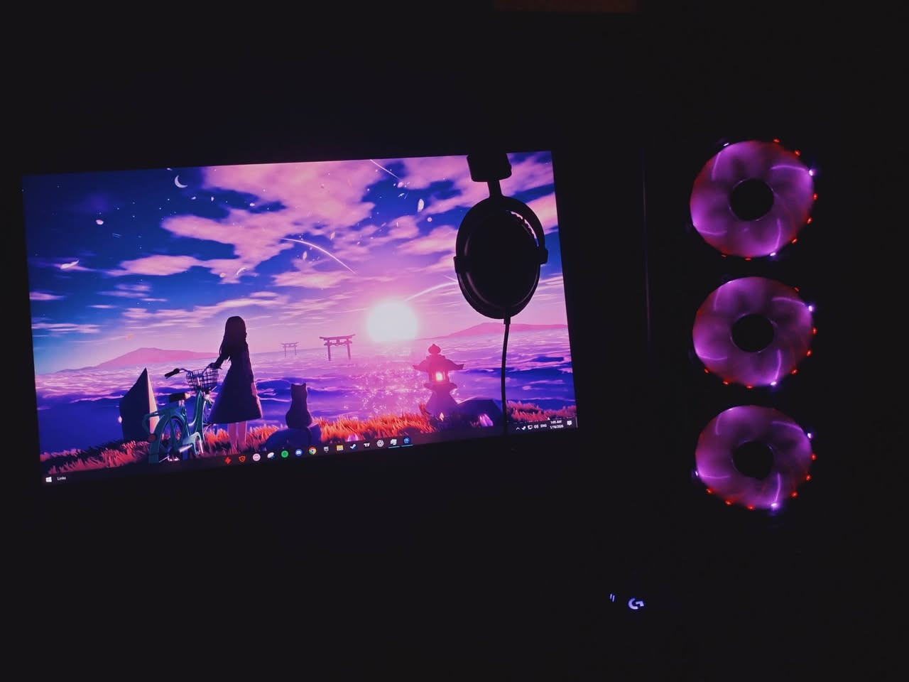 تجميعة للبيع
المواصفات: 

المعالج: i3 10100

كارت الشاشة: GTX 1650 Super

الرام: 16GB 8*2

التخزين: - SSD M.2 128GB

SSD 120GB

HDD 500GB

المذر بورد: H410M

Psu 500w

الشاشة: AOC 24 inch 60hz (تكدر تسويها 75hz)

الملحقات: - UPS سعة 1500

ماوس لوجتك g502 

سماعة 2 Hyper X Cloud

كيبورد Red Dragon blue switch 

المكان: بغداد 

موجود واتساب *********** او على الخاص
