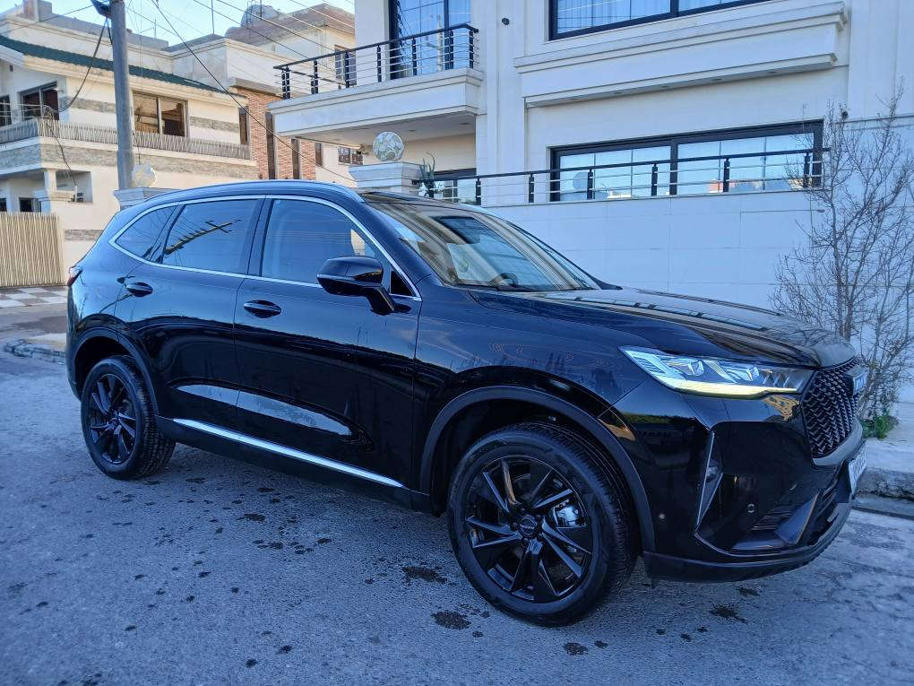 هاڤال2022 ـH6 
هاڤاڵ H6 فول فول مواسەفات پانۆڕاما بەسمە کوشن کارەبی و پێنج کامیرە فول فول مواسەفات  هەموو ی کرایتە لەزگەی ppf  هیچی نیە نەبۆیاخ نەلێدان 110هەزار ڕۆیشتووە نرخی 155وەرەقە ...هەولێر*********** أربيل, العراق
