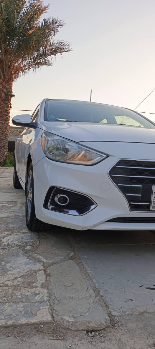 السلام عليكم اكسنت مديل عشرين خليجي سياره مكفوله من عده باردات بصيطه مقابيل العين السعر 132 وبيه مجال لشراي المكان الديوانية ***********
