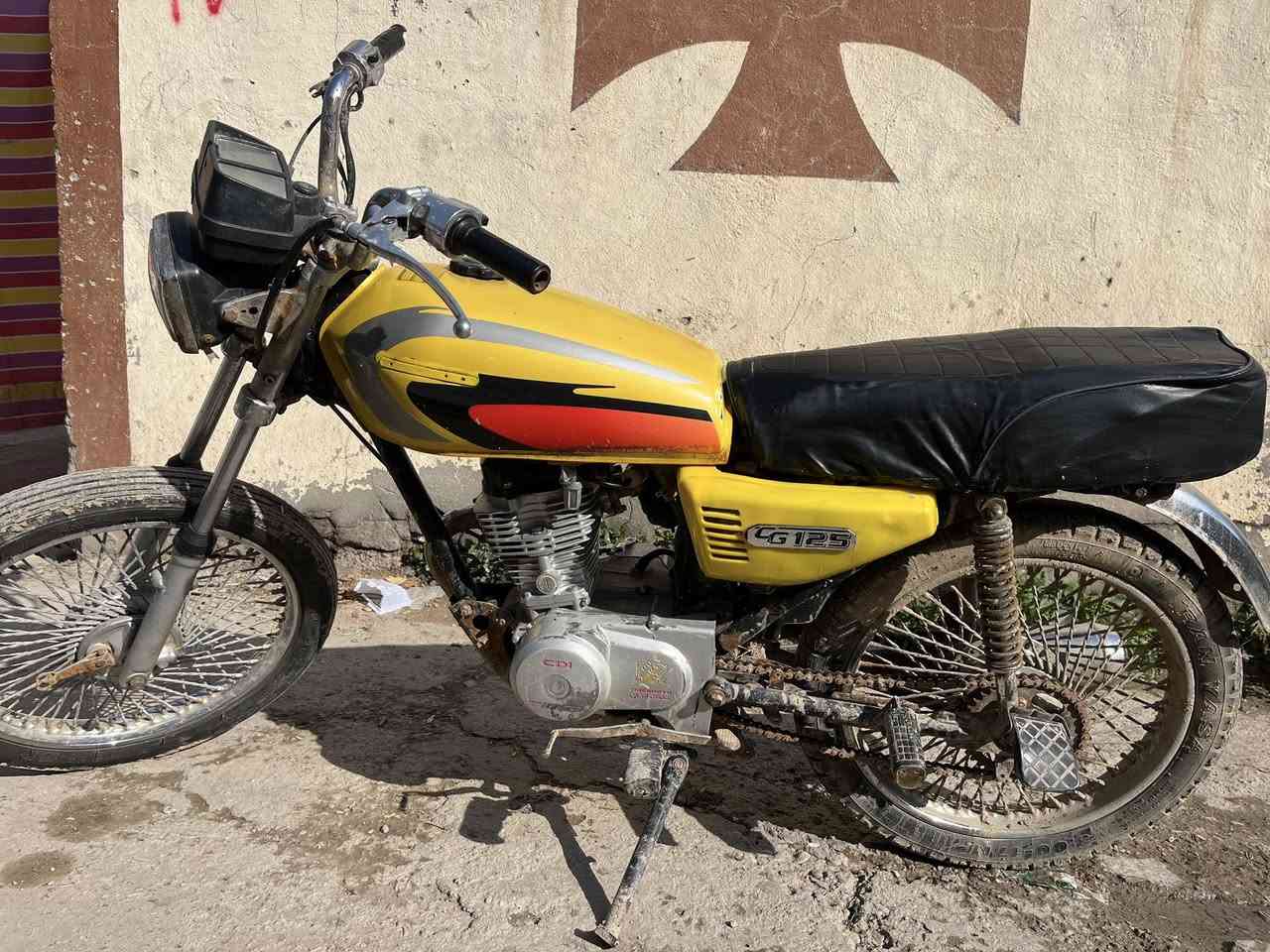 السلام عليكم دراجه تايكر للبيع موديل ١٩ مكينه خير من الله أوراق اسكنر المكان بابل الحمزه الغربي السعر ٢٤٠ وبيهه مجال رقم الهاتف ***********
