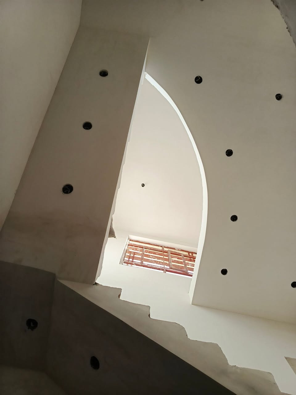 السلام عليكم يوجد كادر تشميع +جص+بورك
***********
***********
