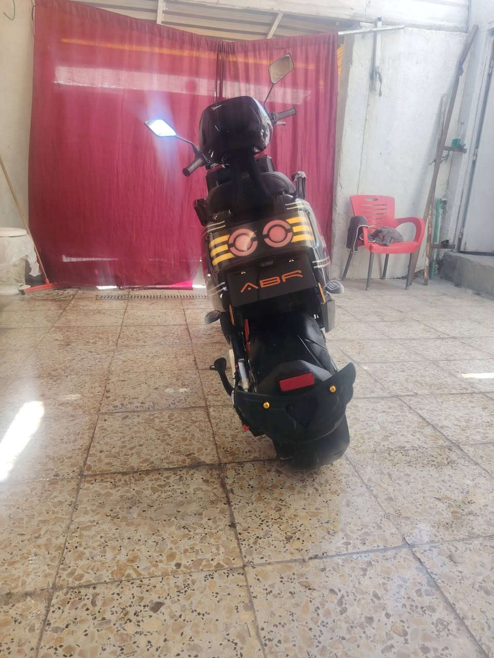 كاسحه شحن فول تزويد اصدارات خاصه موديل 2025 تاير عريض سرعة ١٢٠ حقيقي ١٤٠ جوبلسات قطع معدودة ***********
