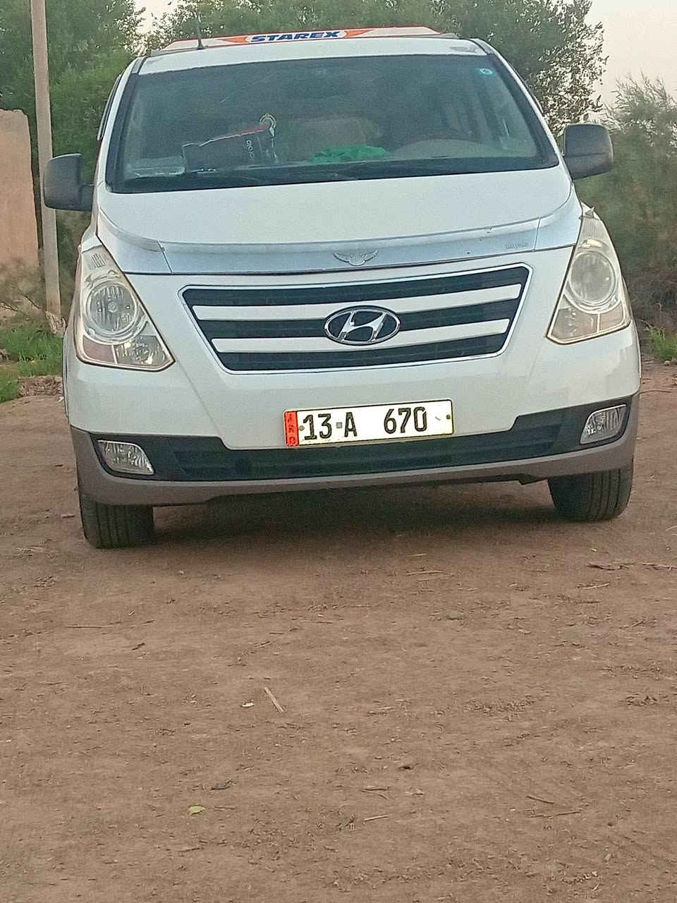 سلام عليكم اخوان استاركسمديل ١٢  محورة مسكر سبلاين سبعه مكفوله عامه عدا ربع الجاملغ الخلفي بيه صبع رقم ميسان انكليزي بسمي مصفرة هيىه وغرامات تبريد حداديه طخم تاير سيارة جاهزة استخدام شخصي بالبيت العنوان ميسان مركز السعر ١٥٥ اتصال ***********
