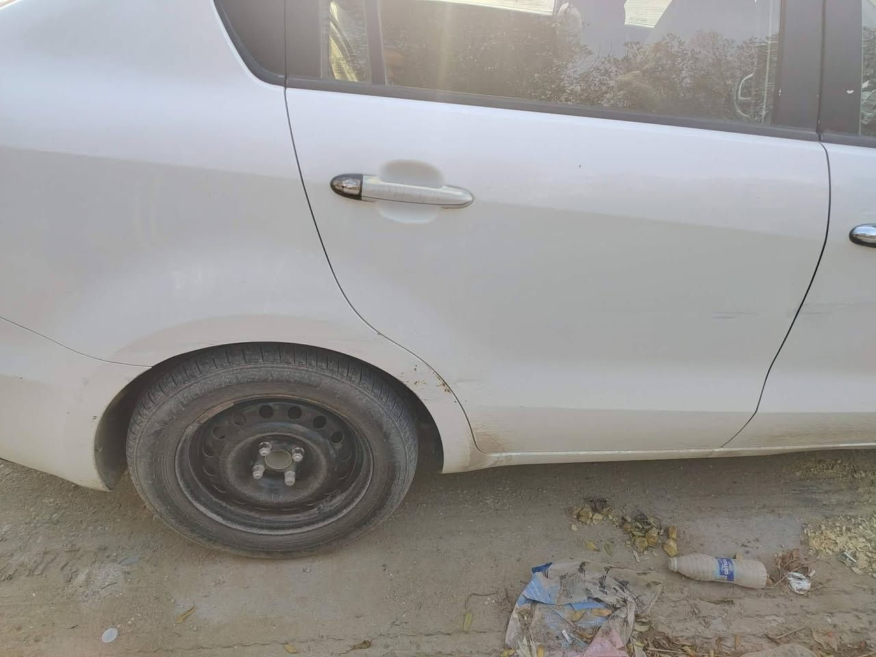 السلام عليكم
كيا ريو امريكي 2016 
كير محرك مكفولات 
  تحكم جهتي 
حاكيه تلفون 
سياره بيها جاملغ عكس السائق مصلح وبنيد تصليح 
بيها باردات مو ضح بالصور 
سياره تخم تاير جديد 
حداديه جديده 
رقم مثنئ باسمنا 
سيارة جاهزة  جانيها صار ثلاث سنوات خير من لله منضومة تبريد جديده كمبرسير جديد وراديتر تبريد جديده
السعر  ٧٨ معا المجال 
اي استفسار اتصل وتدلل 0786202211


**إذا كنت صاحب هذا الإعلان وتريد حذفه لأي سبب، رجاءا أرسل رسالة إلى الدعم الفني**