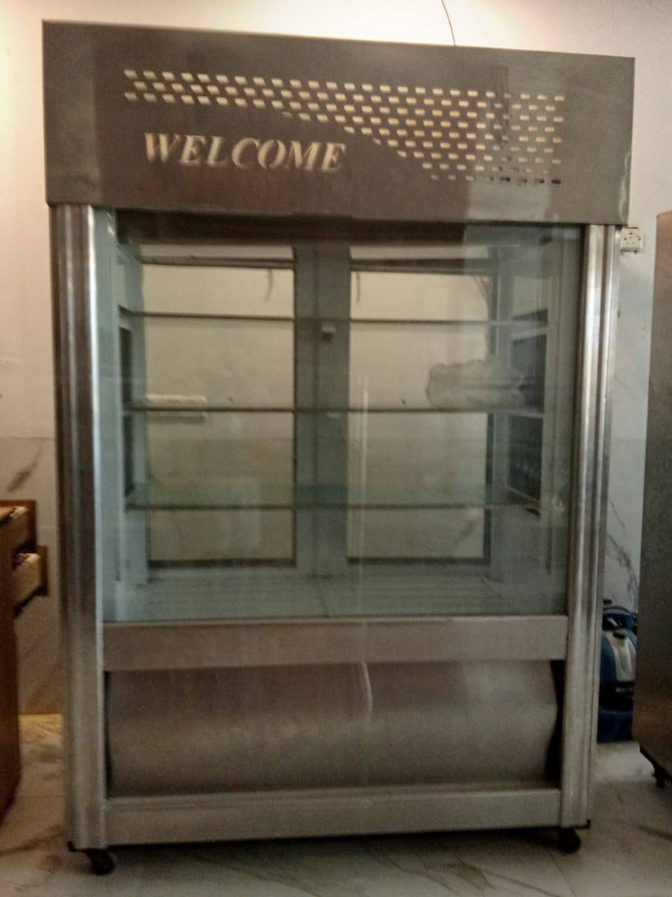 البيع


**إذا كنت صاحب هذا الإعلان وتريد حذفه لأي سبب، رجاءا أرسل رسالة إلى الدعم الفني**