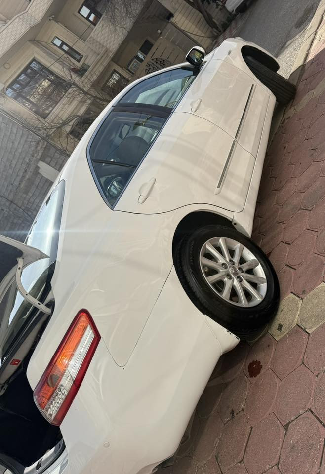 بسم الله
كامريglx موديل٢٠١٠سپي به فري يه ك ده سه مه كينه ي نه كراوه ته وه يه ك چه مه له غي بوياغه له سه رساخي ويه ك په له ساردي بچوكي هه يه ره قه موو زينگه وباني تازه يه سه نه وي تازه يه به ناوي خومه وه سعر ١٣٥گه لاو مه عامه له يه كي كه م***********
