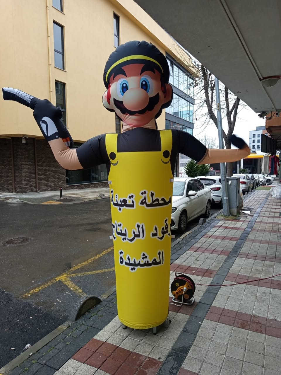 دميه بالون ارتفاع 3 متر صناعه تركيه قماش نوع اكسفورد هاص بل بالونات ضمان 2 سنه للحجر والاستفسار إعلانات الحكيم ***********
