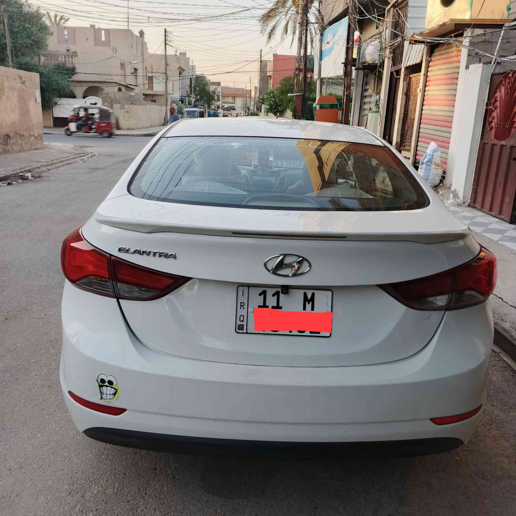 السلام عليكم النترا خليجي موديل 16 فول مواصفات ماعدى البصمه محرك 1800 دوش تبريد قطعتين تحكمات استيرن محرك وكير خير من الله صدر امامي وخلفي جديد تخم تاير السياره ماشيه 185 لايتات عالي ناصي زنون والسونار موجود بلمنشور السياره بأسمي رقم بغداد انكليزي تحويل ثاني يوم العنوان ديالى بعقوبه.... السعر 114 وبيهه مجال بسيط...  ***********
