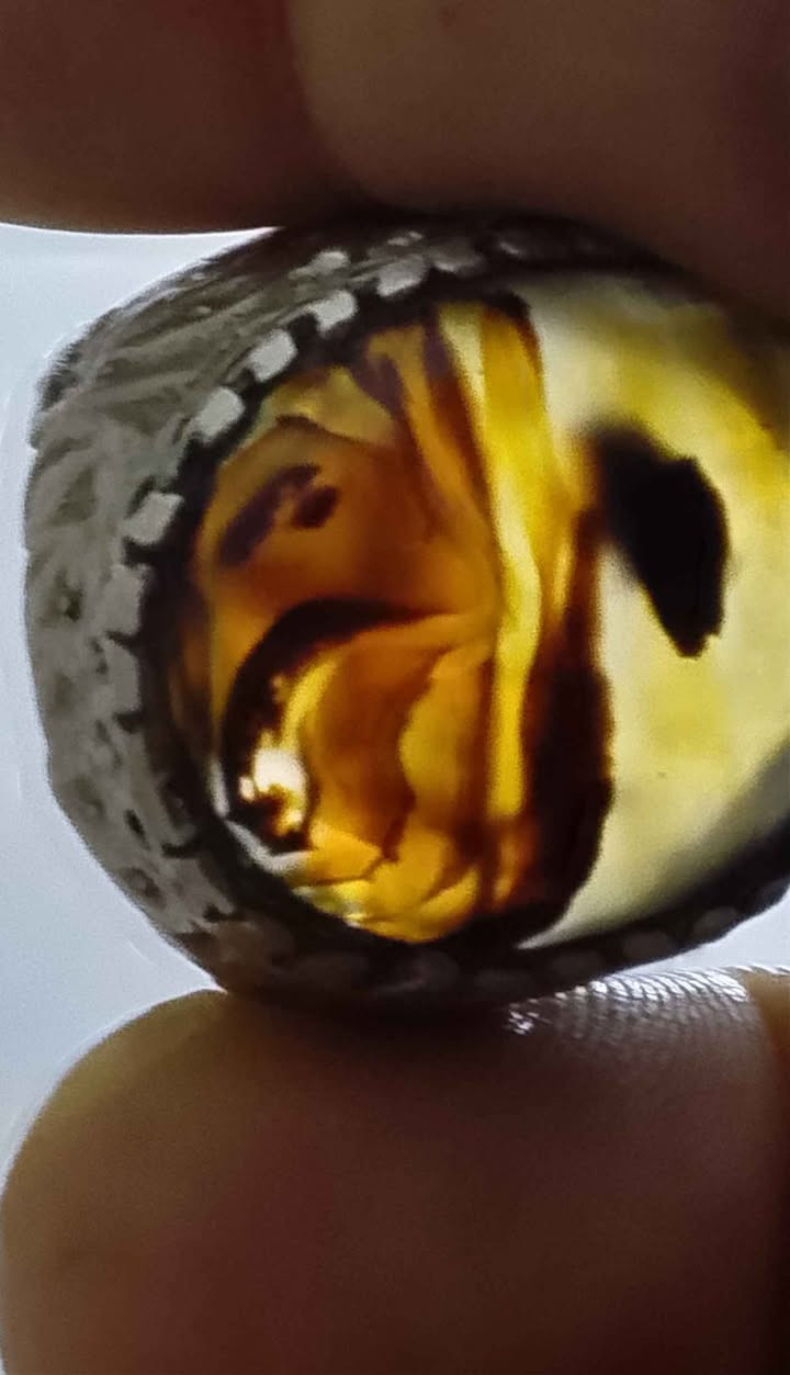 محبس عقيق يماني قديم 
الفضه عيار 925 مختوم سعره35
*********** البصرة, العراق
