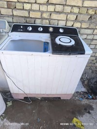 غسالات عدد3الحجم الكبير للبيع السعر 75 الاتصال على الرقم 07816103593