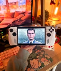 ASUS ROG Ally X • جهاز ألعاب محمول • مراوس