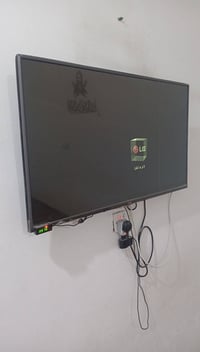 تلفزيون • الكترونيات