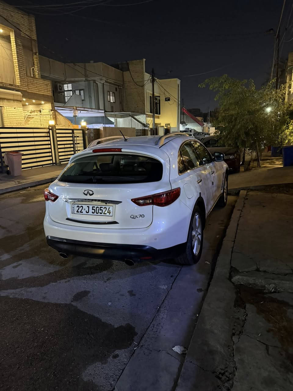 السلام عليكم
2018 Qx70 خليجي كفالة عامة 
بدون قطره صبغ 
مكفوله من النقص والضربه 
رقم اربيل تحويل مباشر 
السعر / 21500$
الرقم/ *********** 
العنوان/بغداد الدورة ميكانيك ورشة علي انفنتي
