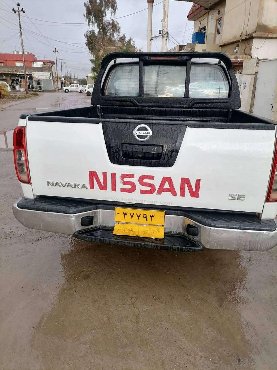 نيفارة ٢٠٠٩ قطعتين اسود  صار ٤ سنوات منتهيه سنويه شرطة تحويل رقم سليماني صبغ بلادي سعر ٨٥ وبي مجال مكانه كركوك بنجه علي ***********
