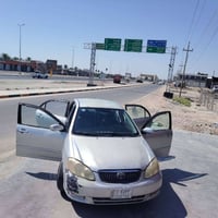 كورله ٢٠٠٤ • محرك ١٨٠٠ • اوتوماتيك