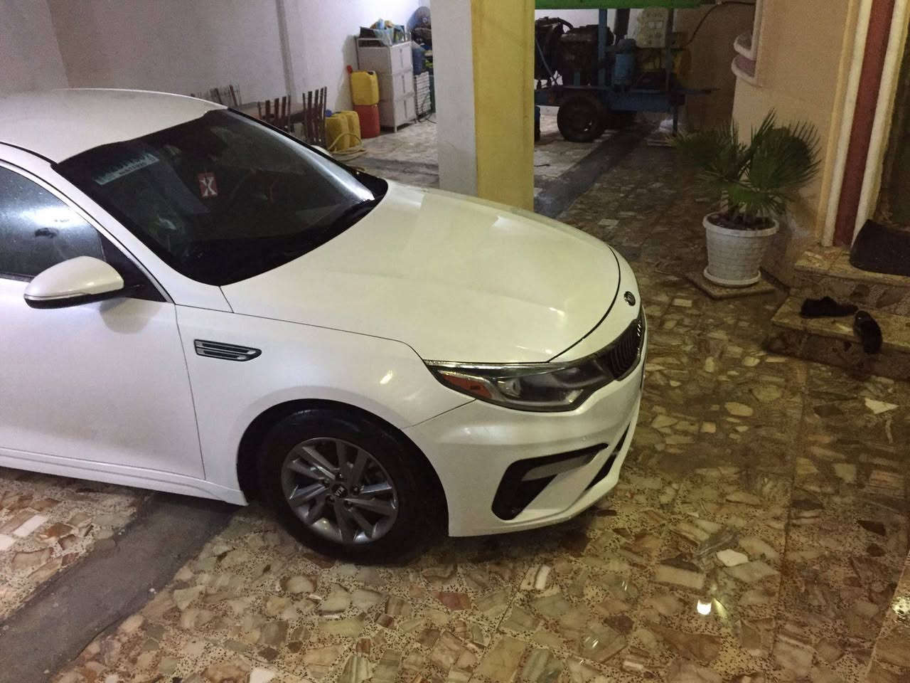 السلام عليكم
اوبتما 2020 امريكي فئه fe
حادثها بالصور مرفقه كلين تايتل ليبل واحد مكفولة من الصبغ والتبديل 
تبريد تدفئه
لايت زنون عالي ناصي 
تحديد مسار 
كامره دواره شاشة كبيرة
رادار امامي خلفي وجانبي 
اشاير مري 3وضعيات قيادة
مثبت سرعة تحكمات استيرن
كار بلي
ويل كروم 
السيارة جاهزة مابيها نقص ماشية ٨٠ الف
رقم قادسية في محافظة الديوانية
للاستفسار خاص واتساب اتصال 
***********
