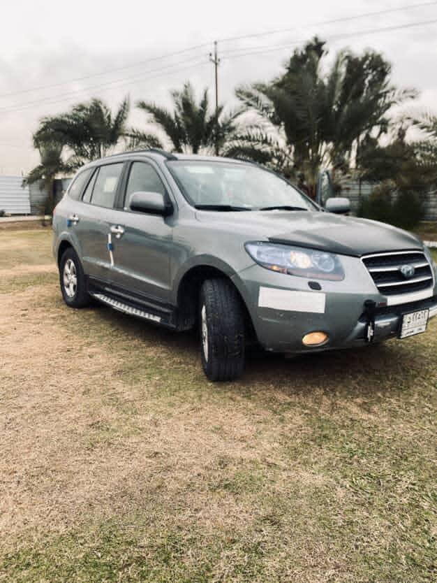 السلام عليكم 
للبيع هونداي سنتافي  2008. /6\2700 رقم بغداد بسمي تحويل مباشر سنويه لل28 .5 راكب وارد امريكي تحكمات ستيرن تبريد ثلج❄ قطعتين تدفئه صدر امامي خلفي كير مكينه مكفولات (سونار مرفق بل منشور) كهربائيات كلهه شغاله ماناقصه شي مال جناي مكينه لاتبخير ولا تنقيص ناعمه السياره ليبل واحد بلكامل صبغ بدون داخل مكينه حاويه جديد كشنات جلد تخم تاير ماشيه 180الف حقيقي

بيهه ٤قطع صبغ بدون دواخل بدون معجون بدون دكه جاكوج اثر شخوط فقط باقي السياره مكفول

ضربه خفيفه طاخه فقط البدنه شاصي مكفول

كهربائيات كله شغاله
سياره نضيفه قماره مووووس مع الاصفاح
يعني سياره جاهزه للأخير ومال جناي اخوك جانيها ٦ سنوات مايوم كالت اخ ياراسي

تحويل مباشررقم بغداد بسمي نضافتهه ميه علا ميه سياره تجي تشوف وعينك تحكم
كير محرك صدر امامي خلفي ميزانيه حداديه كهربائيات تحويل كله جديد وبل كارتون ومكفول
دواسات جدد عليها تخم تاير جديد
مكفوله من كلشي عدا البسونار
*********** بغداد, العراق
