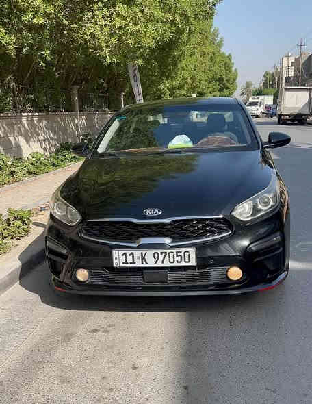 كيه سيراتو خليجي موديل 2019 بدون ضربه سياره نضيفه كلش ماشيه 122 الف مكاني بغداد حي العدل ؟***********
