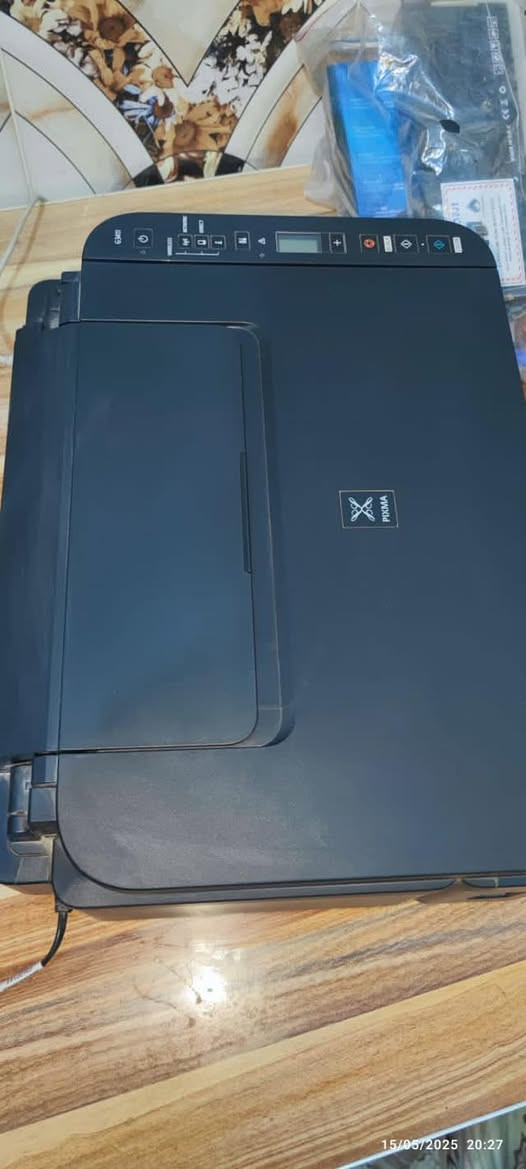 طابعه كانون ملونه وآي فآي انترنت مستخدمه شي قليل
مكان بغداد الامين سعر 125 وبيه مجال


**إذا كنت صاحب هذا الإعلان وتريد حذفه لأي سبب، رجاءا أرسل رسالة إلى الدعم الفني**