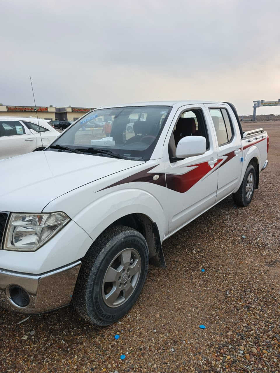 سلام عليكم ..سياره بيكم نيفارا 2013 سياره مكفوله من الضربه والكص ونقل جثه بيها رصعات قليله شوف العين محرك بلادي ما مفتوح  والكير خير من الله رقم انكليزي سنويه 2030  سياره احلى من الصور تجي وتشوف بعينك الرقم الاتصال ***********
السعر 128 وبيها مجال
