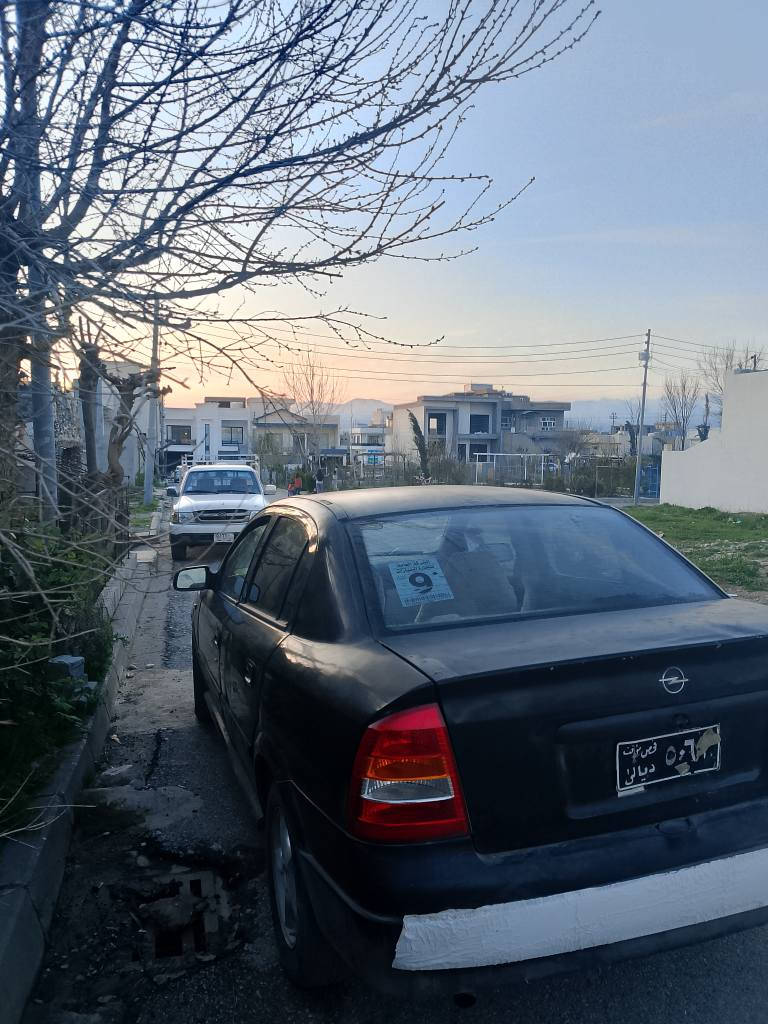 سڵاوی خوای گەورە تان لێ بێت  ئۆپڵ ئەسترا گێڕومەکینە بەشەرت  مەیکینە16باریکە بەنرین تابڵێ کەم دەخوات مۆدیل2002کارەبای باشە دەحمولێ دروا موسو بڕاوەو وەر گەڕاو بەشەرت خایسی نیە نرخەکەشی 11گەڵاو مەجال بۆدواکردن مەسج بنێرە یان تێل بکە*********** الرطبة, الأنبار
