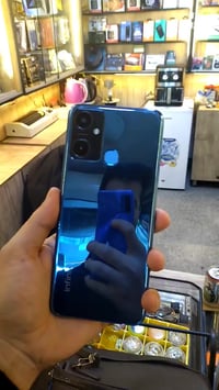 انفكس سمارت 6plus ذاكره 64 جهاز جدا نضيف مداخل صيانه ابد مثل ما موضح ب...