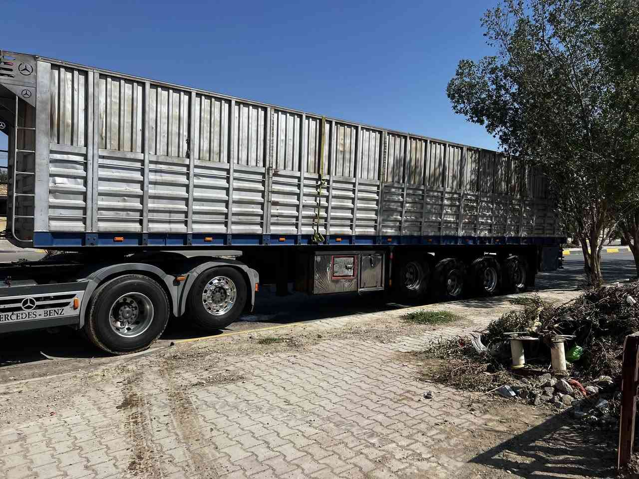 السلام عليكم عربانه حداديه شاصي 16 دناكير 14 صيني شريط 60 جتف 7 طول 13 ارتفاع 2 متر تخم تاير جاهزا للعمل مكفوله كفاله عامه


**إذا كنت صاحب هذا الإعلان وتريد حذفه لأي سبب، رجاءا أرسل رسالة إلى الدعم الفني**