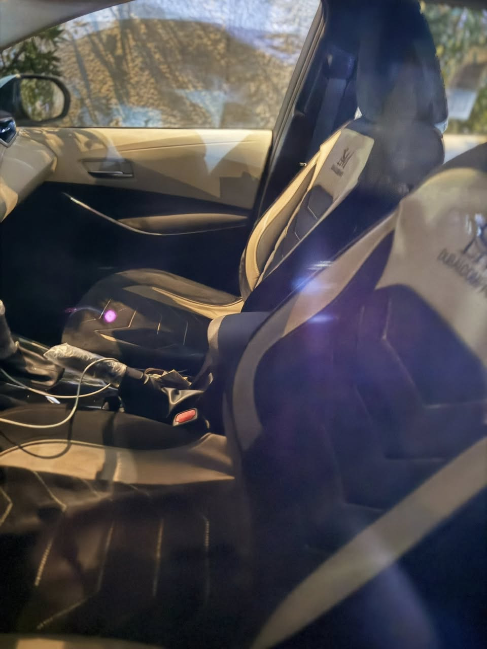 السلام عليكم
كورلا ساز ياباني اصلي 2024 فول 
مكفوله كفاله عامه باسمي تحويل ثاني يوم بعده بالضمان
للاتصال ***********
