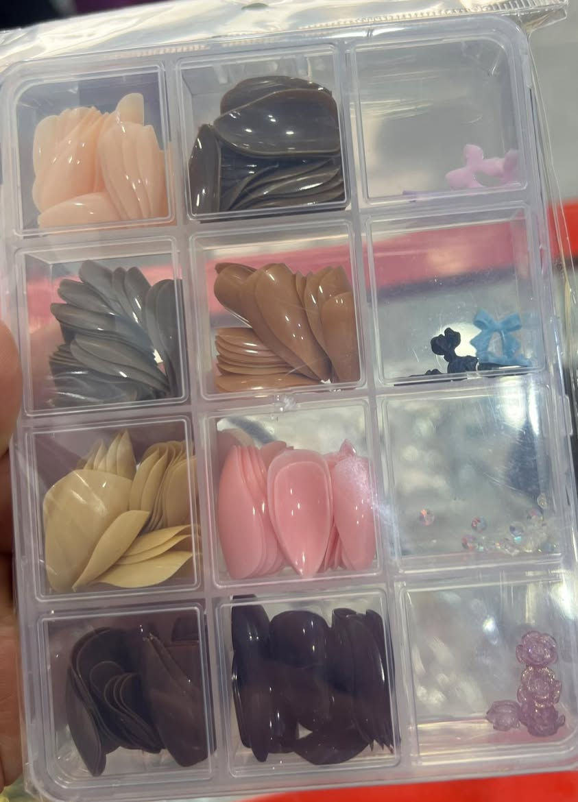 عرض عنايه يجنن وكله اصلي والله فقط ب١٥الف🔥🫂
١_زيت الاطفال يجننن للجسم يعني ينطي لمسة نعومه نفس الاطفال 
٢_ مرطب يد اصلي 
٣_ شفرة ل ازلة شعر بل وجه 
٤_ سيت أظافر بهاي النزاكه حتى اليد تصير ناعمه وكيوت 
٥_ بودر جسم عطر ونعومه للجسم خيال 
٦_ كلوس للشفه يموت 
كل. هذا ب١٥الف. وتوصيل متوفر داخل وخارج خانقين 🔥🫂


**إذا كنت صاحب هذا الإعلان وتريد حذفه لأي سبب، رجاءا أرسل رسالة إلى الدعم الفني**