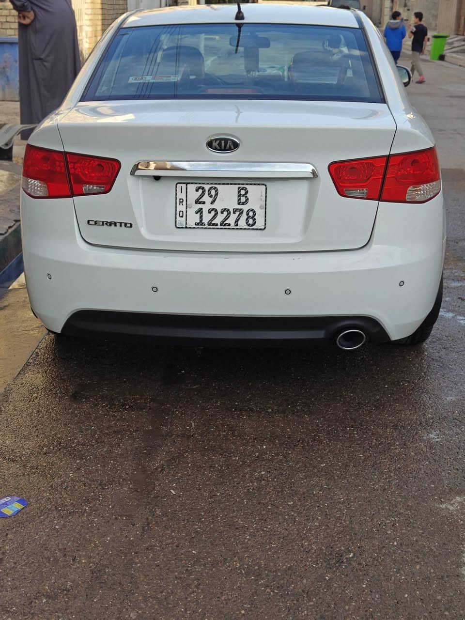 السلام عليكم سيراتو خليجي موديل 13 مكفوله من الظربه والصبغ والتبديل شفتات بل استرين مري كهرباء شفط شاشه أو كامره أو مسجله الابلادي موجود بعده جديد والسونار جديد سويته يم المندلاوي قبل كم يوم مرفق بلمنشور بيه شخطه اباب خلف الصدر أو رصعه بل بنيد أو كارت كد اصبعين بلدعاميه الخلفيه والچاملغ الخلفي مكينه 1600 گير محرك صدر امامي خلفي كله جديد تخم تاير جديد دوشمه كامله ماشيه 158 الف كيلو رقم واسط مشروع وطني الانگليزي الجديد ابأسمي شخصيا سنويه لل 30 سياره كلش جديده مال جناي كل تفاصيل السياره حچيته السعر 120 أو بيه مجال بسيط مكاني بغداد الاتصال ***********
