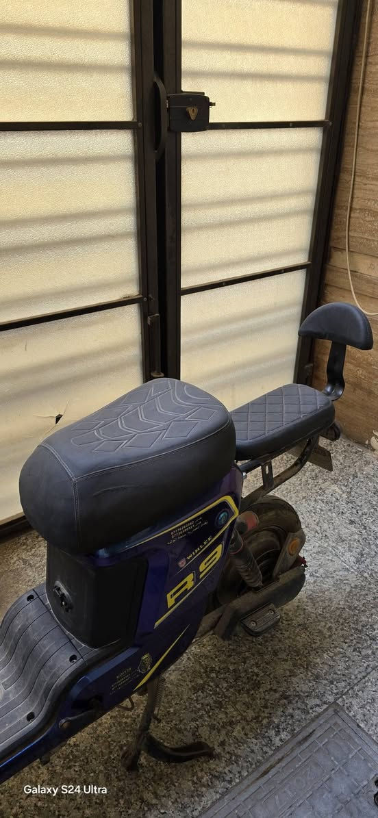 دراجه R9 من شركه ونلي للبيع الدراجه نضيفه والبطاريات بحاله جيده (البطاريات الكبار مسطره) سعر الدراجه 375 المكان بغداد ساحه عدن قرب جامع الامام الباقرر
للاستفسار الاتصال على الارقام التاليه 

*********** 

*********** 

موجود واتساب ايضا
