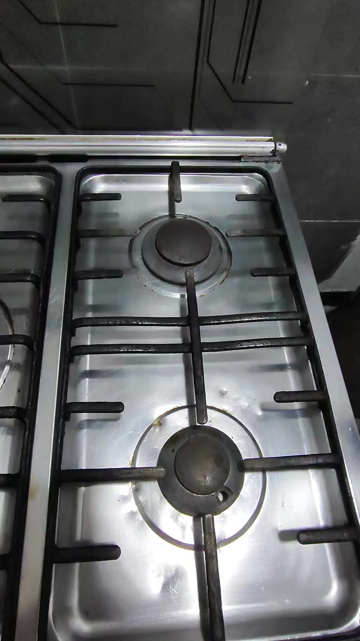 سلام عليكم 
غراض بيت نظيفه  بيع مستعجل 
طباخ فرش مصري خمس عيون وفرن شغال كله فوك وتحت كامل نظيف اي ضرر مابيه 

ثلاجه حجم١٦ قدم شغاله تجميد فول بس بابها مشلوع ومركبينه بنرماده ، 

ثلاجه حجم١٦ قدم نظيفه كلش وشغاله كلها تجميد فول وتبريد ما مصلحه ولا بيها ضرر 
مكان كربلاء باب بغداد


**إذا كنت صاحب هذا الإعلان وتريد حذفه لأي سبب، رجاءا أرسل رسالة إلى الدعم الفني**