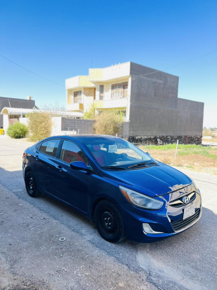 سلام عليكم بيع سريع اكسنت2017 كير ومحرك وحداديه كفاله تخم تاير جديد مال جناي جاهزه الاخير بيها مكانات صبغ بسيطه بدون دواخل السياره تبريد ⛄️ ثلج 
السعر80وبيها مجال 
الاتصال***********
مامتواجد بلخاص 👆👆
الشرايي يتصل ويدلل
