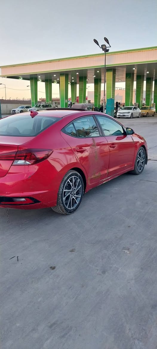 سلام عليكم النتره موديل ٢٠٢٠ كير ومكينه مكفولات سعر ١٣٥ مكاني بغداد شهداء السيديه للاستفسار رقم ***********
