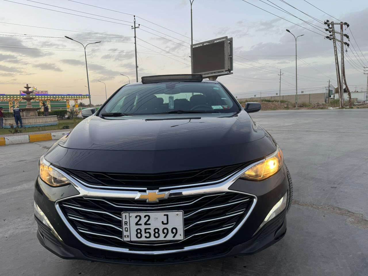 السلام عليكم  ماليبو موديل 2022
السعر (١٥٥) ورقة
فول مواصفات (LT)
عدد المسافة (34) M 
حادث السيارة 
جاملغ امامي وجاملغ خلقي قبغ الجنطة 
ايربالك سترين وبردة وراجع سستم كامل  
للاستفسار .***********
