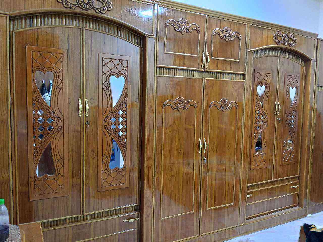 غرفة اخشاب جديدة ونظيفة جدآ نظافتها 95 % استخدام قليل السعر مليون و١٥٠ وبيها مجال Singapore


**إذا كنت صاحب هذا الإعلان وتريد حذفه لأي سبب، رجاءا أرسل رسالة إلى الدعم الفني**