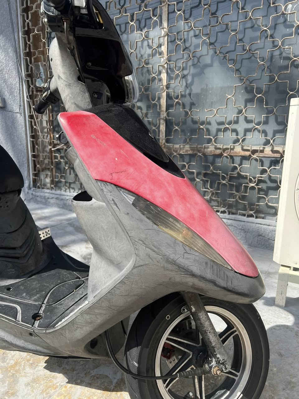 سلام عليكم عدله للبيع كامله دراجه من كلشي مكينه برغي مامفتوح بيهه اكفلهه قافله ملح مداريهه دراجه دهن بانزين. بيهه ويل نجمه اصلي شيال اصلي قطرت دهن قطرت اكسل شلعه معدل تخبل الدراجه. ابيع ويه لويل وبدون ويل عادي سعر 950. مكاني بغداد عامريه رقمي ***********
