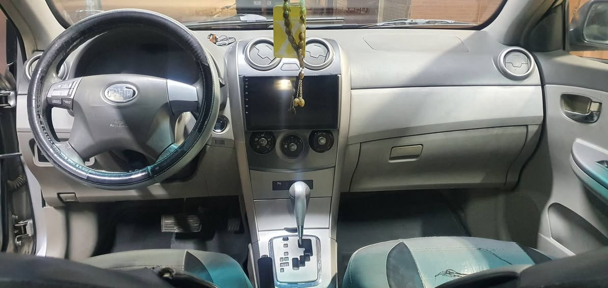 السلام عليكم 
بي واي دي للبيع بدون ضرر ..
كير توماتيك
بصمة تشغيل
فتحة سقف
جامات كهرب
اشاير مري
تبريد تدفئة
قفل مركزي
كوبون بانزين بيها 
سعر 62 بيها مجال قليل
رقم الهاتف 
***********
